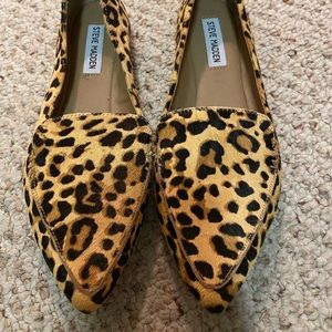 Steve Madden Feather LW flats